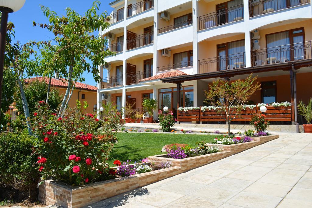 Hotel Genada Sveti Vlas Exterior foto